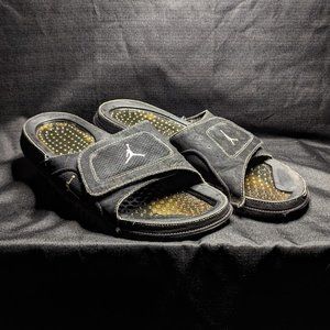 Nike Air Jordan Hydro 13 Retro Men’s Size 13 Black Slides 684915-010